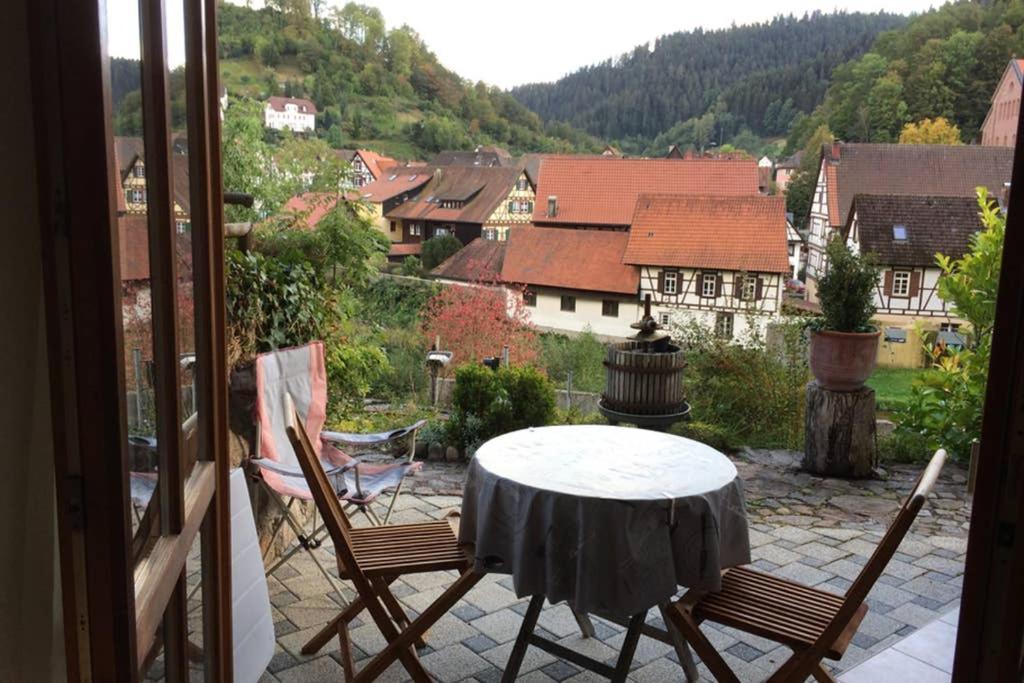 Urlaub Mit Blick Auf Schiltachs Fachwerkhaeuser ภายนอก รูปภาพ