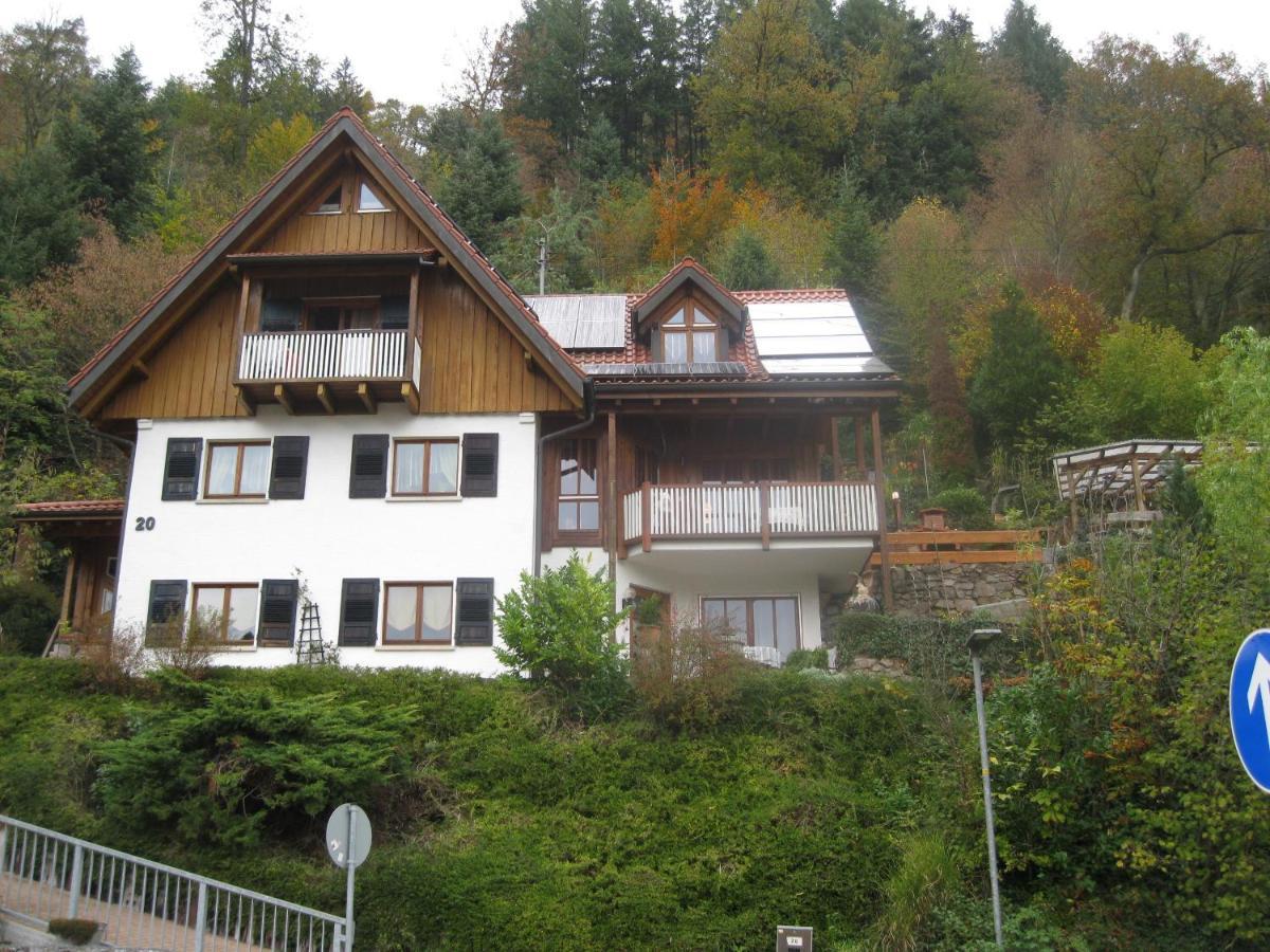 Urlaub Mit Blick Auf Schiltachs Fachwerkhaeuser ภายนอก รูปภาพ